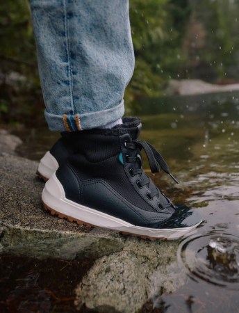Alta High Top Vessi