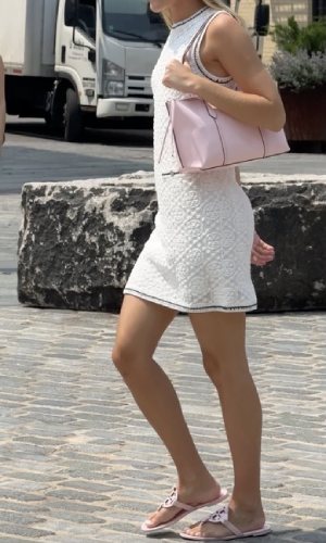  baby pink shoulder bag 