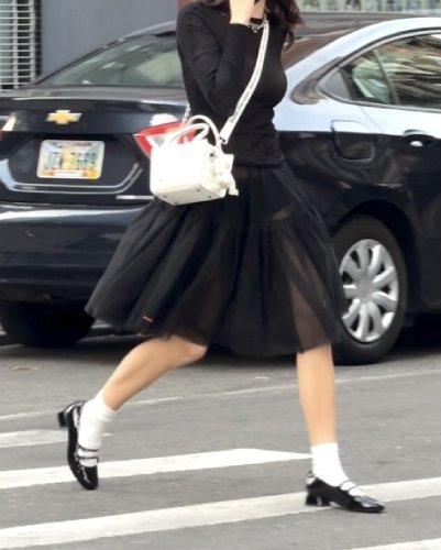 pleated midi skirt
