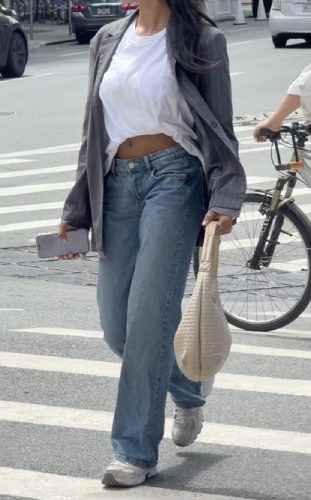 cream woven shoulder bag