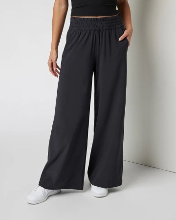 Vuori Villa Wideleg Pant